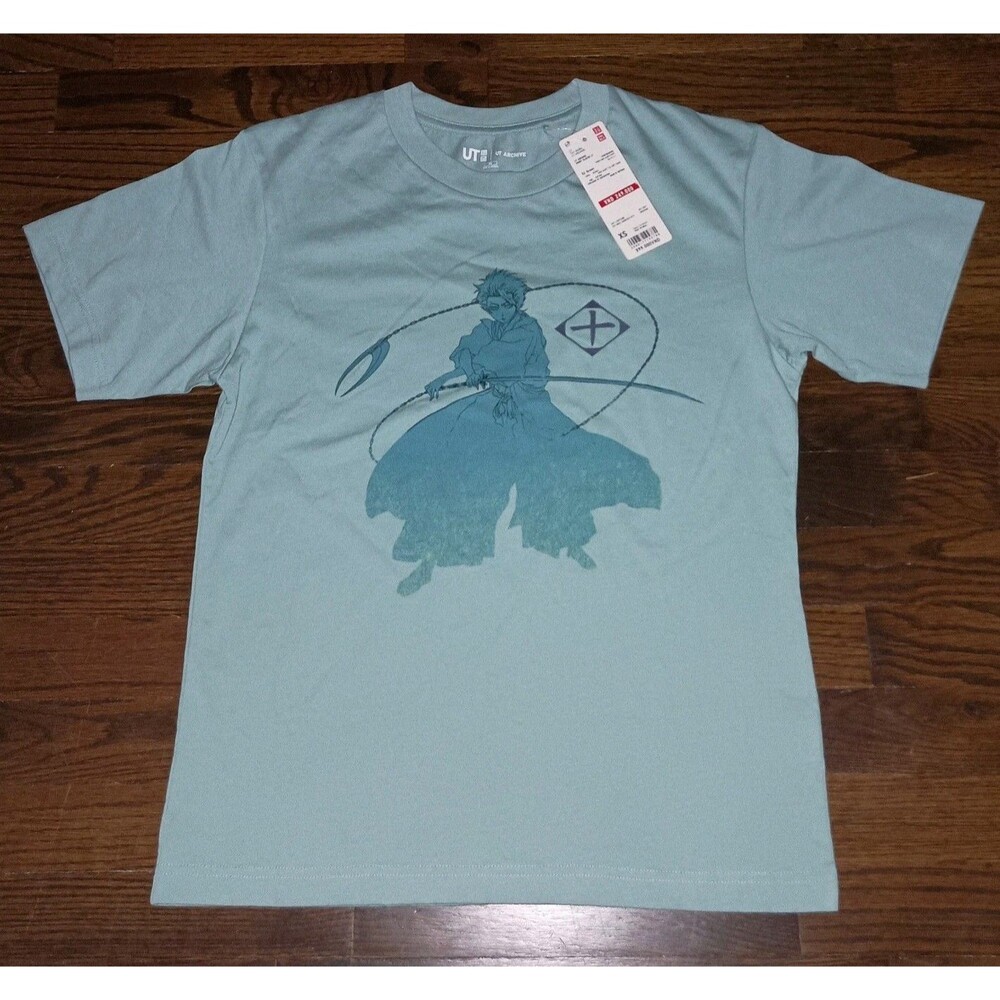 NEW Uniqlo Bleach Shirt Mens XS UT Archive Anime Toshiro Hitsugaya Green